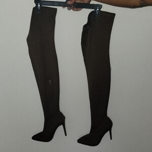 Elegant Brown Over-the-Knee Boots